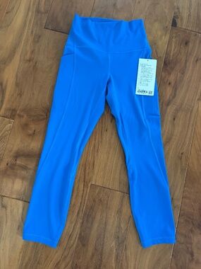 Brand New Lululemon Align HR Crop 23" Pockets Leggings in Blue 4